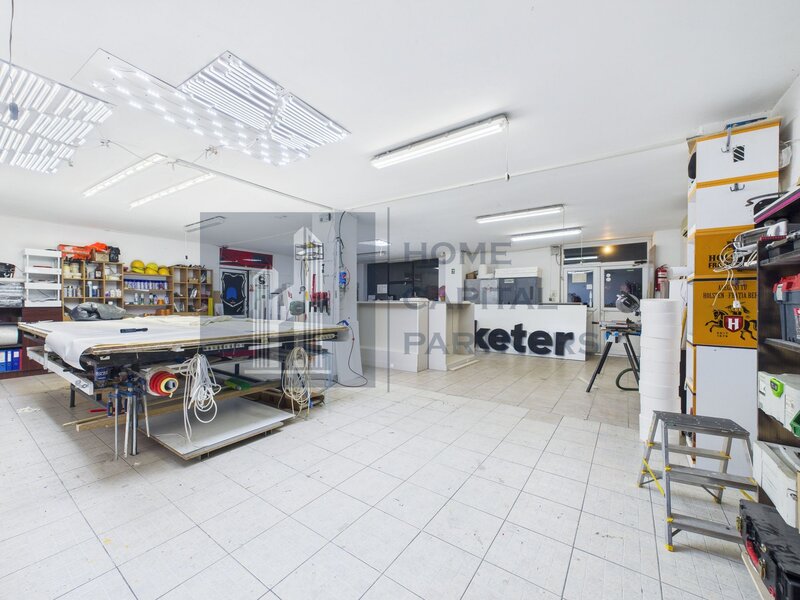 Spatiu comercial 726 mp  ideal pentru productie, birouri sau showroom